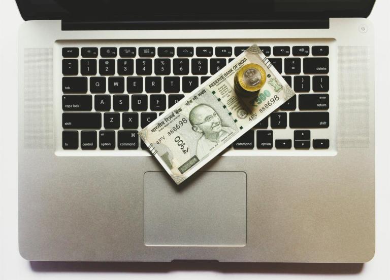 How to Earn Money From Facebook